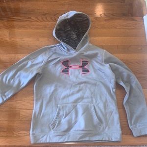 Under Armour Girl’s hoodie